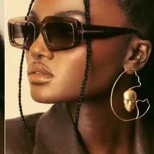 DEZI READ THE ROOM CLAY / CHARCOAL FADED DEZI | Accessories | Dezi Sunglasses | Poshmark main image 2